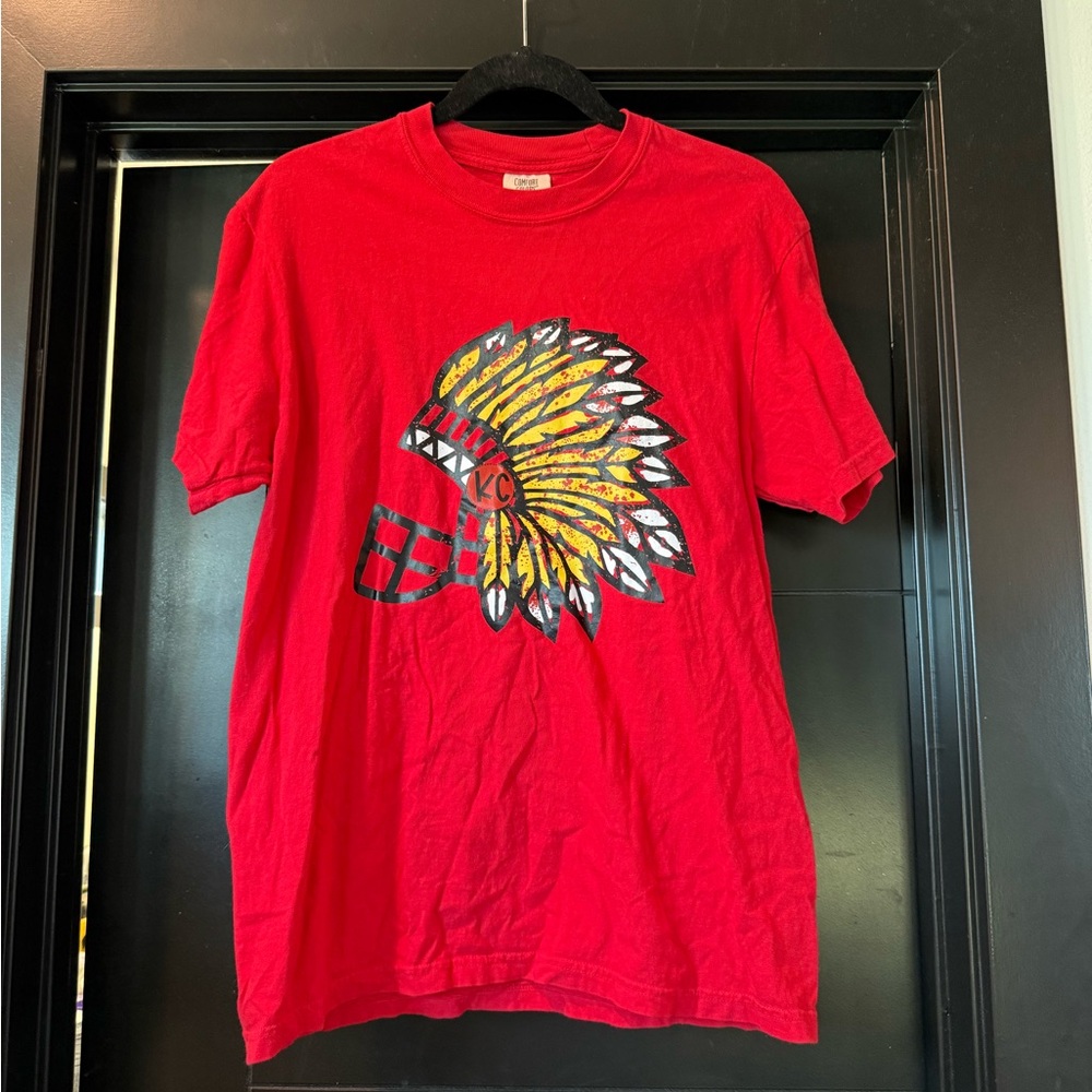 Comfort colors size M KC Chiefs red tshirt
